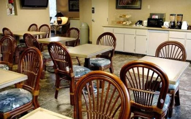 Safari Inn Downtown Boise