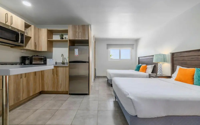 Turibana Plaza Suite 18