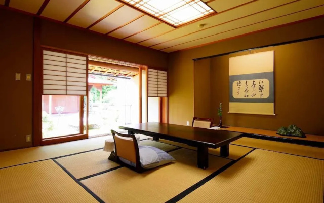 Atami Sekitei Annex Sakuragaokasaryo