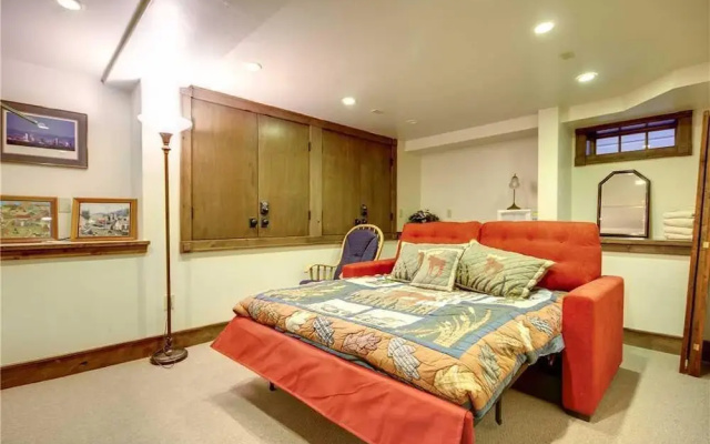 151 Park Avenue 3 Bedroom Home