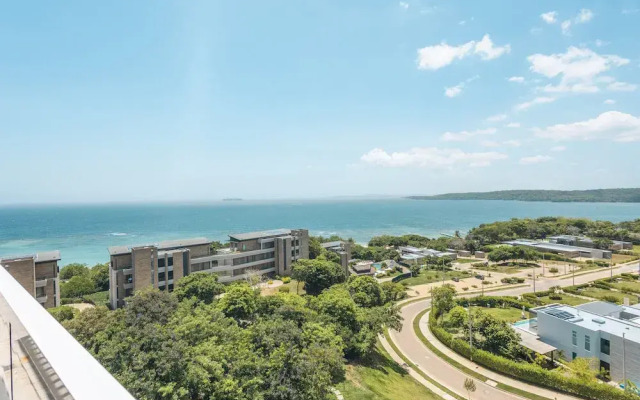 Oceanview 3BR Condo w spa gym