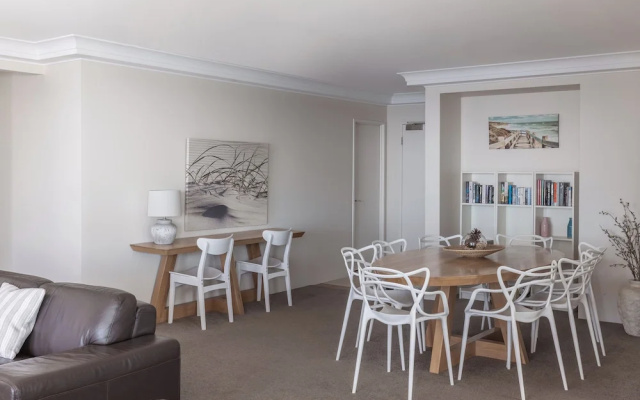 Mantra Crown Towers Surfers Paradise