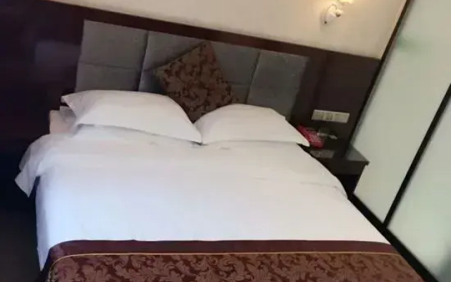 Shihezi Shengxing Business Hotel