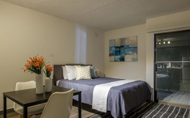 Studio Apt with WiFi by Frontdesk