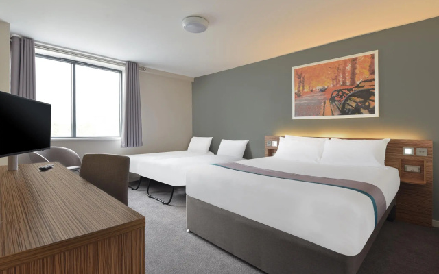 Travelodge Gatwick Airport Central