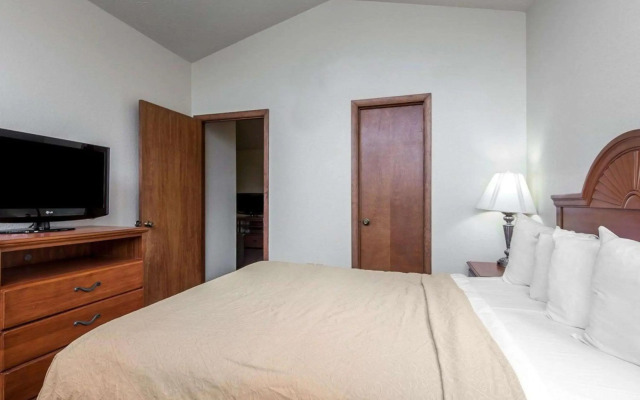 Quality Inn And Suites Dollywood