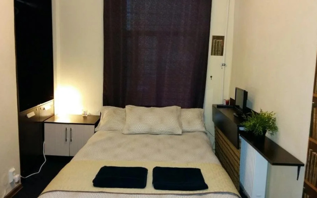 Nevski 103 Guest House
