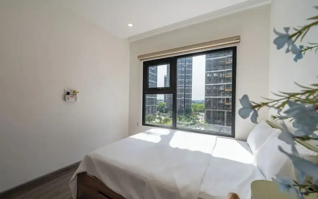 LA Nest 1bed with pool view big deal