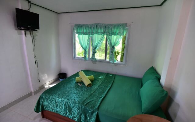 Отель My Tamarind House Ланта комната для гостей