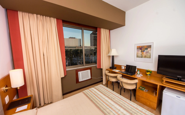 Hotel Novo Mundo