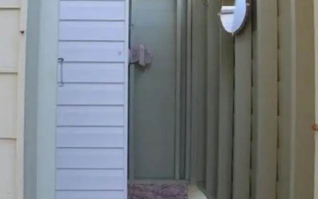 Reel Blessed 4 Bedroom Home by Redawning