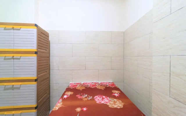 Eiffel Residence Tarakan - Female Only