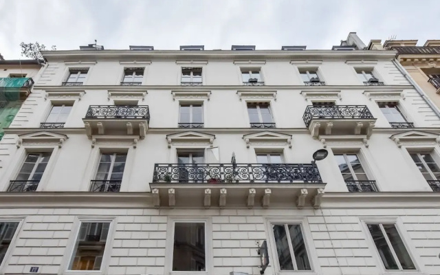 35 - Luxury Flat Grands Boulevards