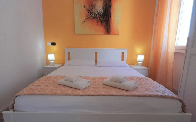 Iris Rooms