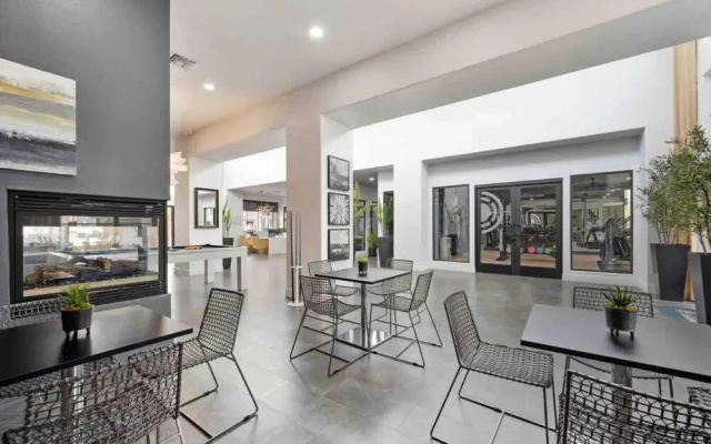 CozySuites at Zone Westgate