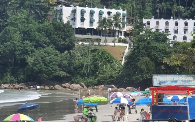 Apartamento Pé na Areia - Ubatuba Toninhas - 5 pessoas