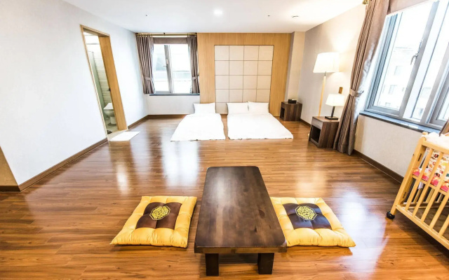 JS Hotel