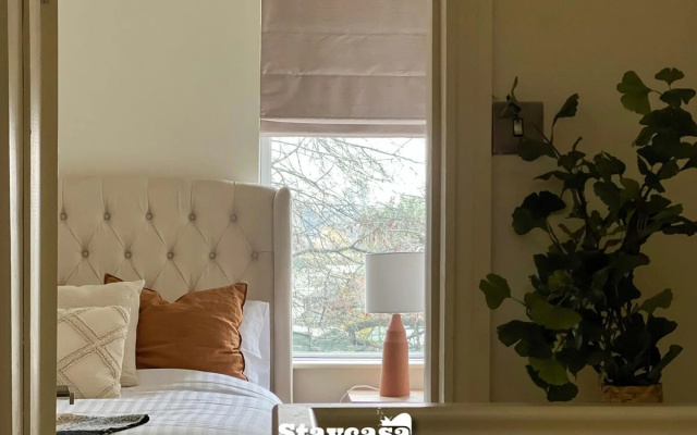 Beautiful Stylish Family Home - Free Parking
