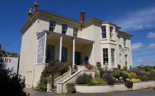 Orchard Hill Hotel