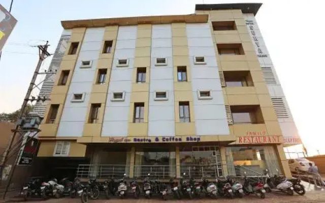 Hotel Surya Palace by OYO Rooms