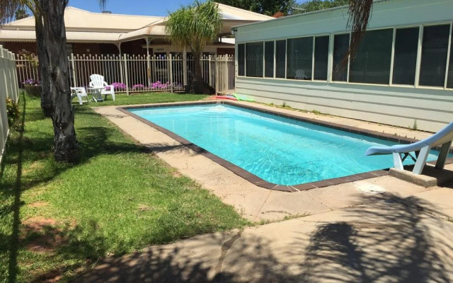 Balranald Motor Inn