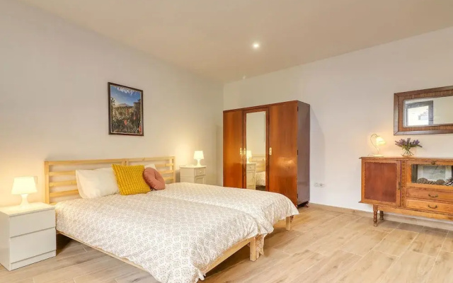 Cozy House w BBQ Teide Views Near City Center