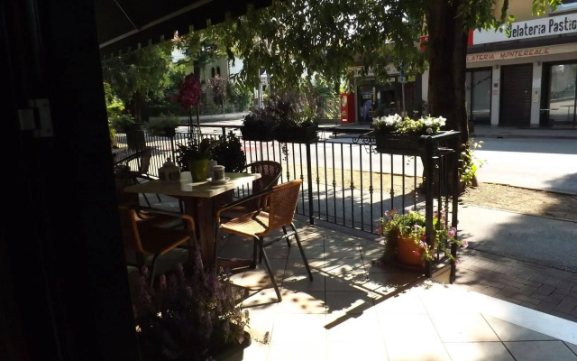 Hotel Damodoro