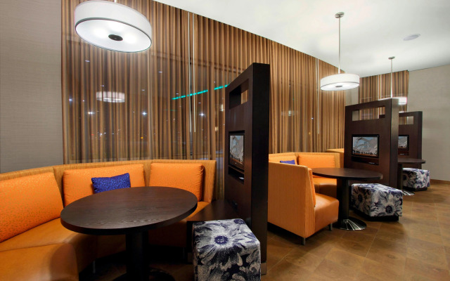 Courtyard by Marriott Victoria