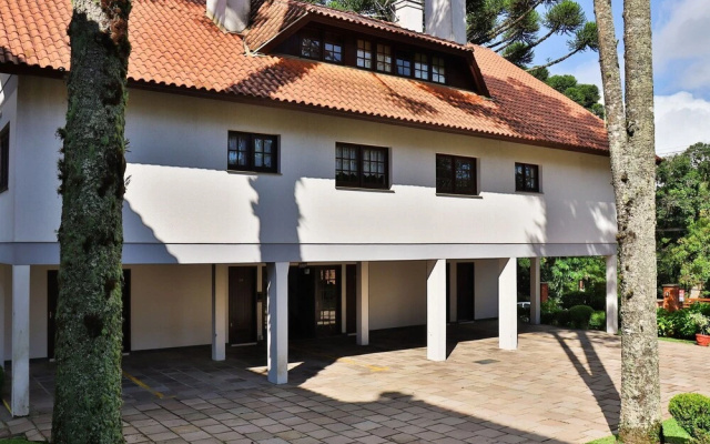 LOCAR-IN GRAMADO- Duplex Lago Negro