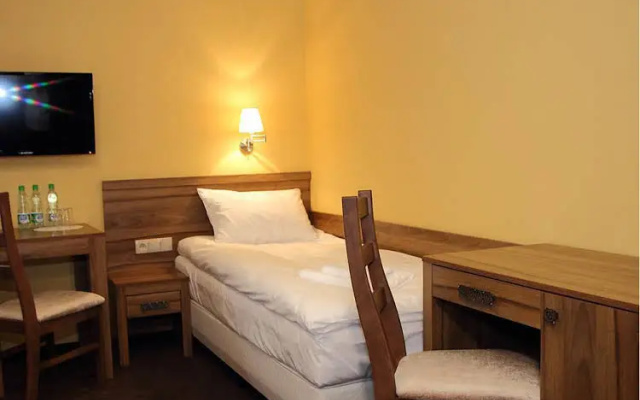 Hotel Ambasada
