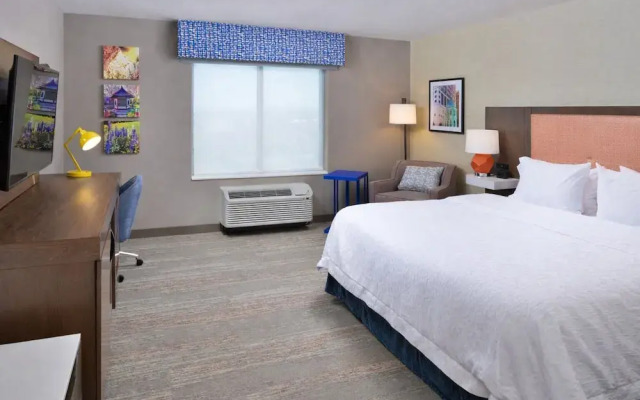 Lakeville Inn