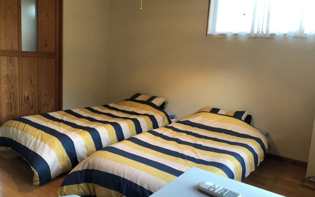 Share Creative&Bed 'adonoan'