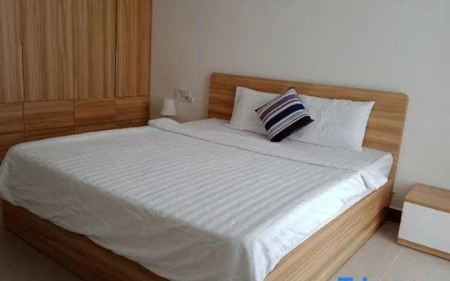 Penthouse 300m2 Sea View w Beach nearby