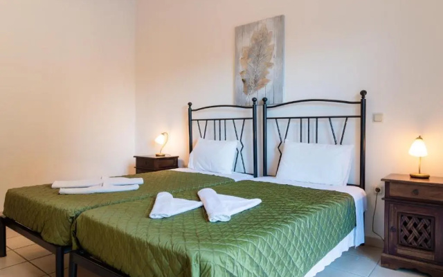 Villa Xanthe by MediterraneanVillas