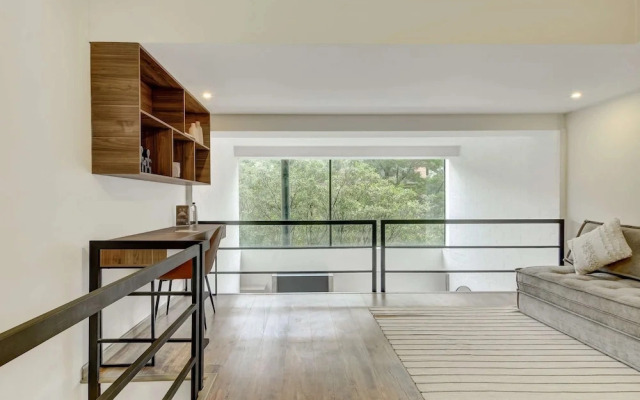 w Deluxe 1BR Duplex w Terrace Near El Virrey