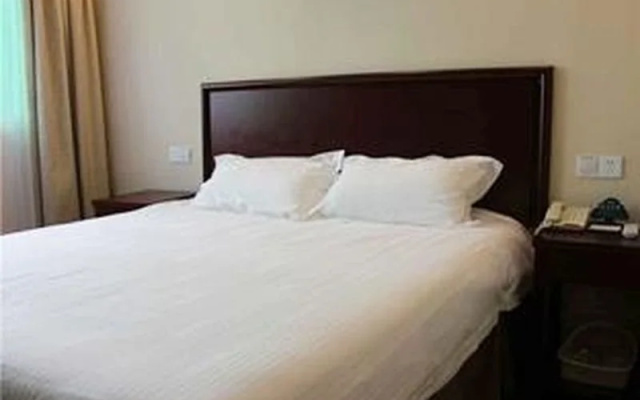 GreenTree Inn Suqian Shuyang Sanpima Shangyeguangchang Express Hotel