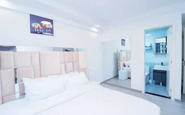 Lux Suites Gold Park Apartments Kilimani