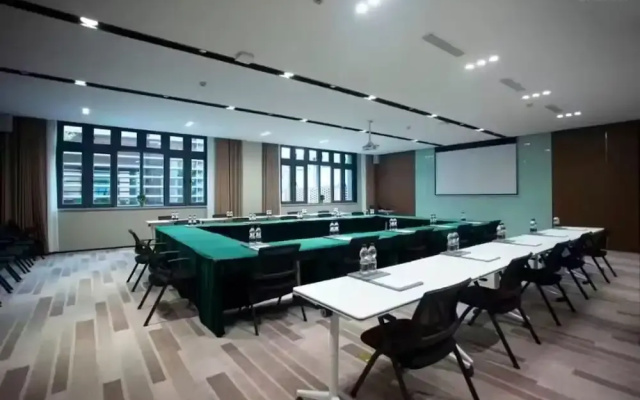UrCove by Hyatt Cangzhou Grand Canal