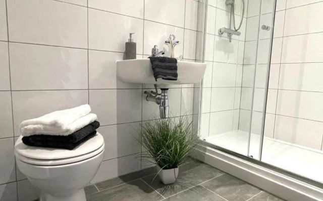 Luxury 4 bedroom apartment