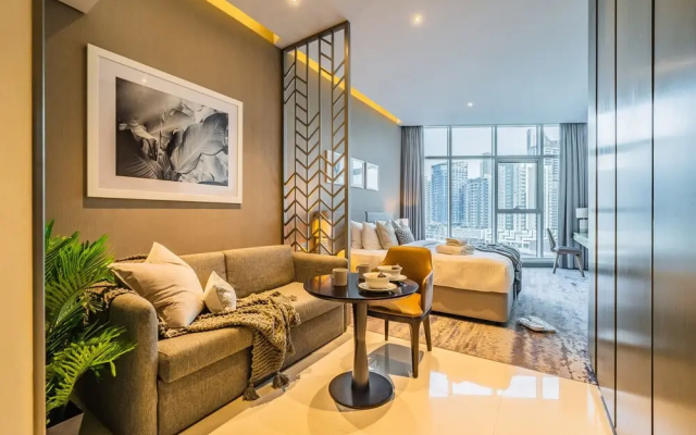 Monty - Eloquent Cozy Studio with Incredible Canal Views