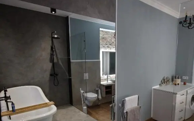 Flat in neo country style aus Gründerzeit bis 6 Person