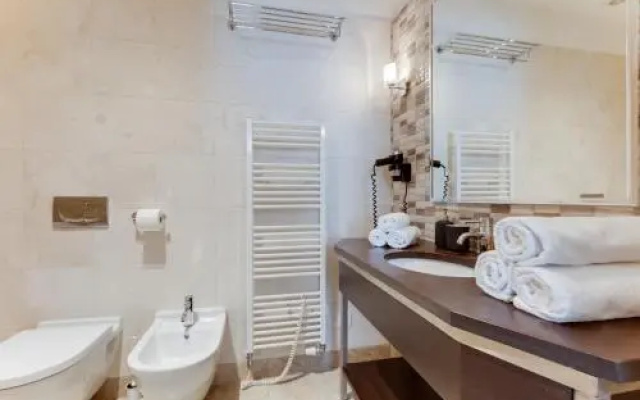 Apartment Halkova 5