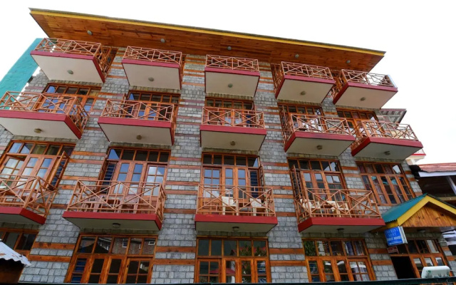 OYO 13947 Tourist Nest