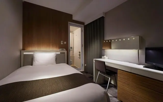 Sotetsu Fresa Inn Shimbashi-Karasumoriguchi