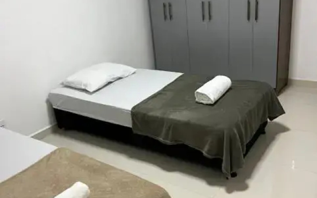Apartamento novo luxuoso próximo a rua de lazer