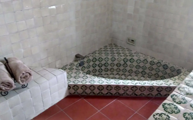 Casa Espejos Holistic B&B- Adults Only