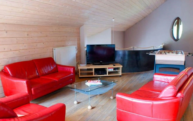 Large Home With Sauna, Ovifat