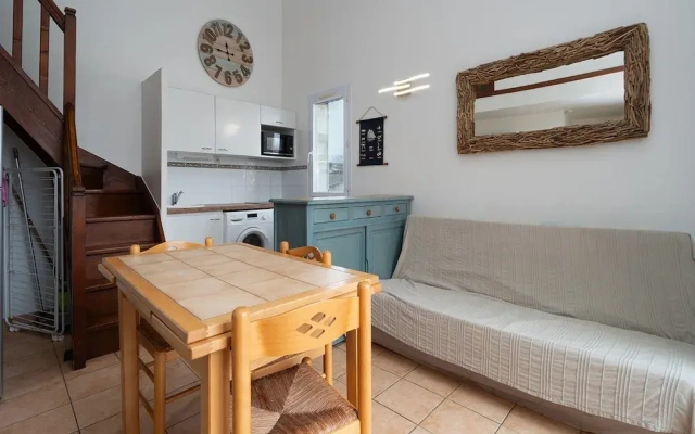 Sunny Terrace & Seaside Charm