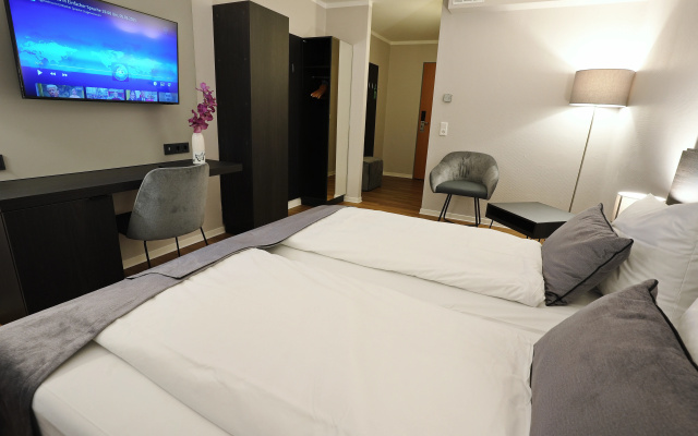B99 Hotel