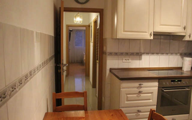 Studios near Basel Airport - RM 112